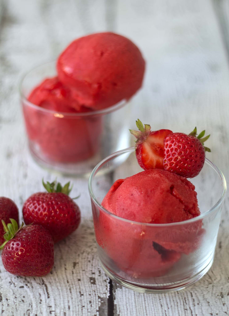 Recipe for Delicious Strawberry Sorbet