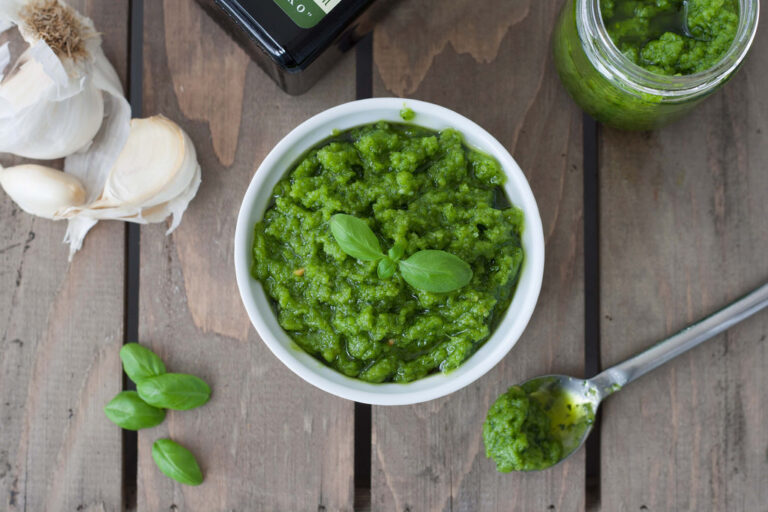 Recipe for Basil Pesto with Cashew Nuts The BEST Nordic Recipe!