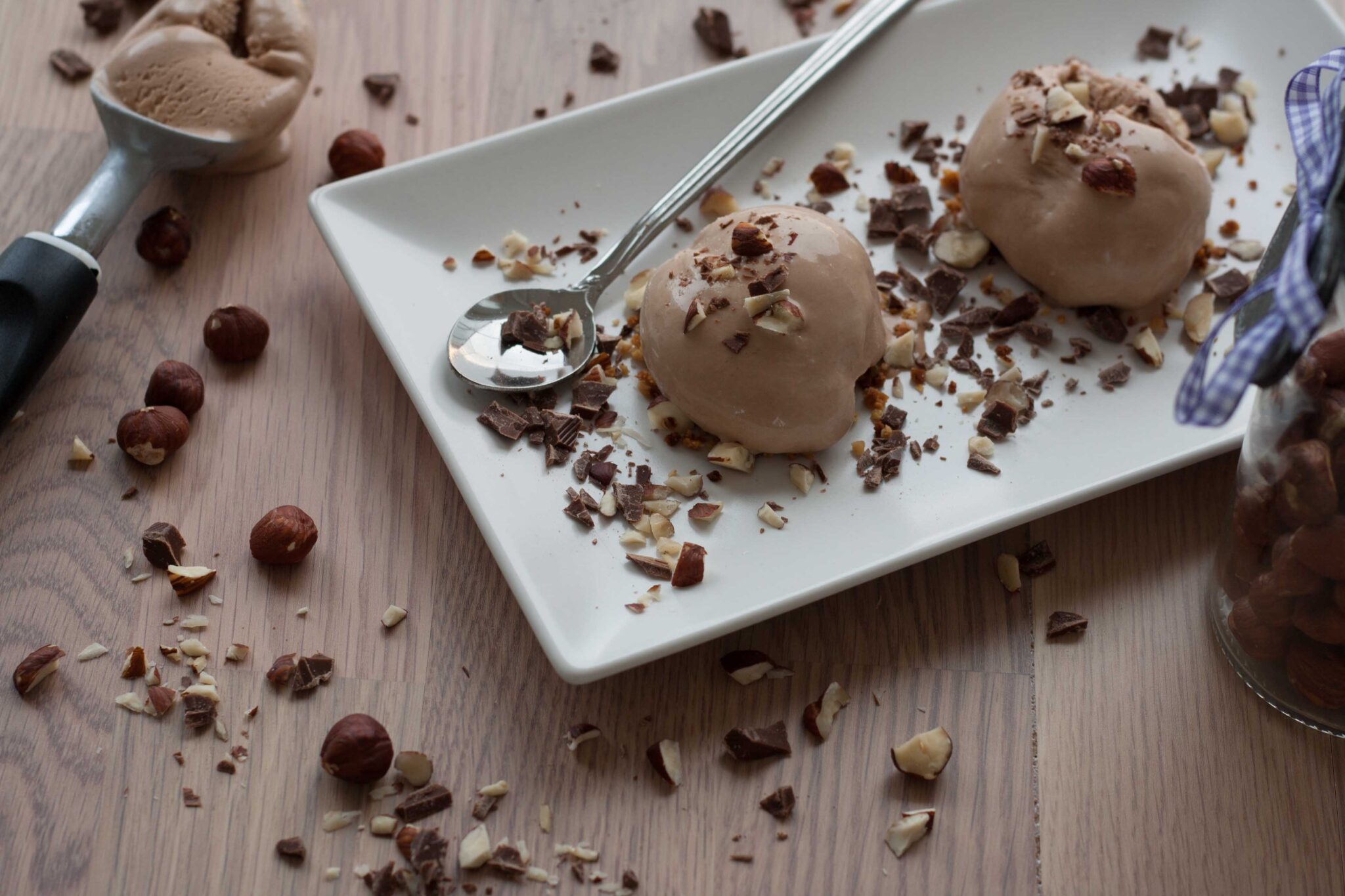 Recipe for Creamy Hazelnut Ice Cream with Chocolate The BEST recipe!