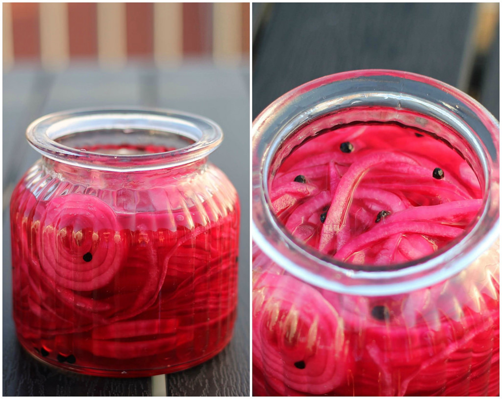 Pickled red onions Nordic style
