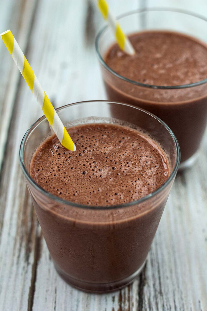 Recipe For Healthy Banana And Chocolate Shake Done In Only Miutes