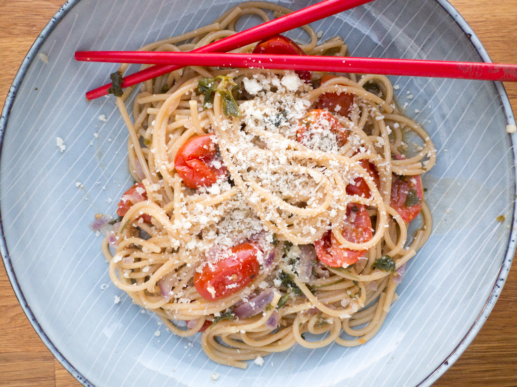 One-Pot Tomato Basil Pasta