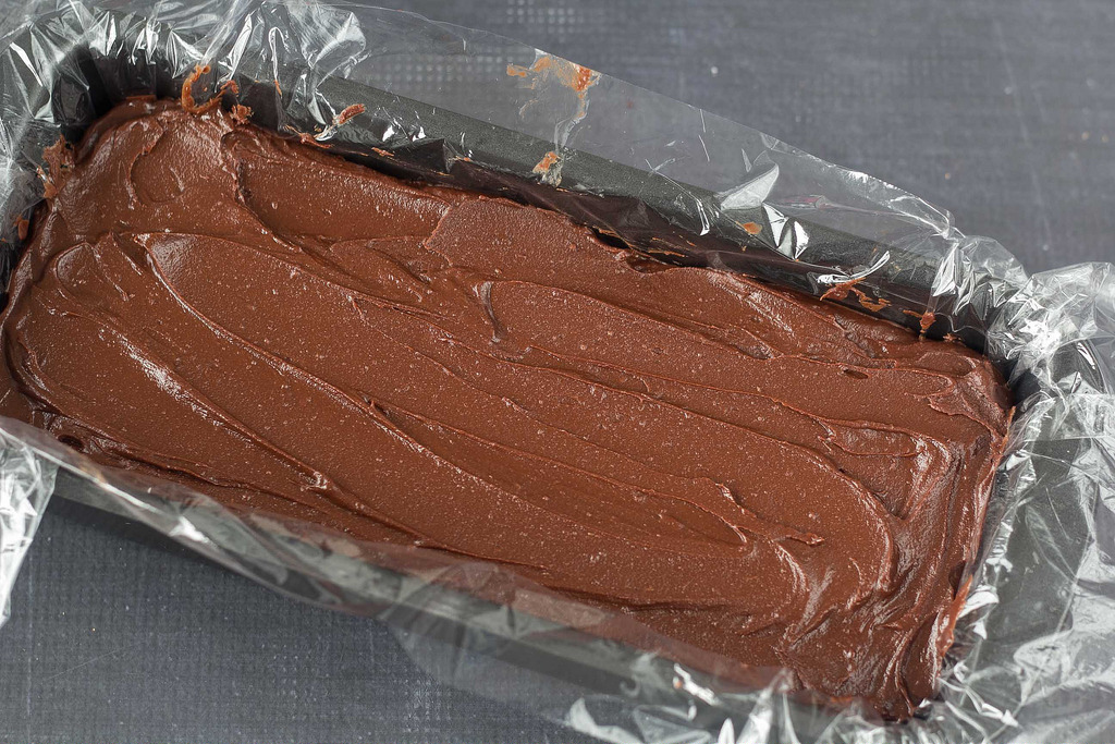 Danish Chocolate Biscuit Cake (Kiksekage)