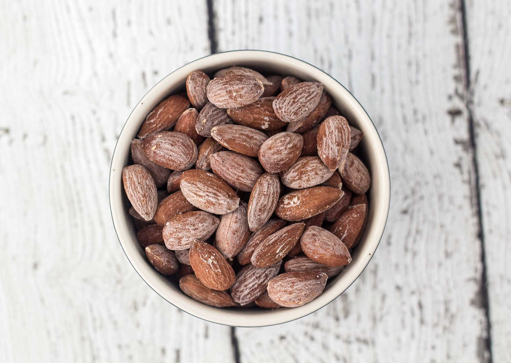 Recipe for Salted almonds