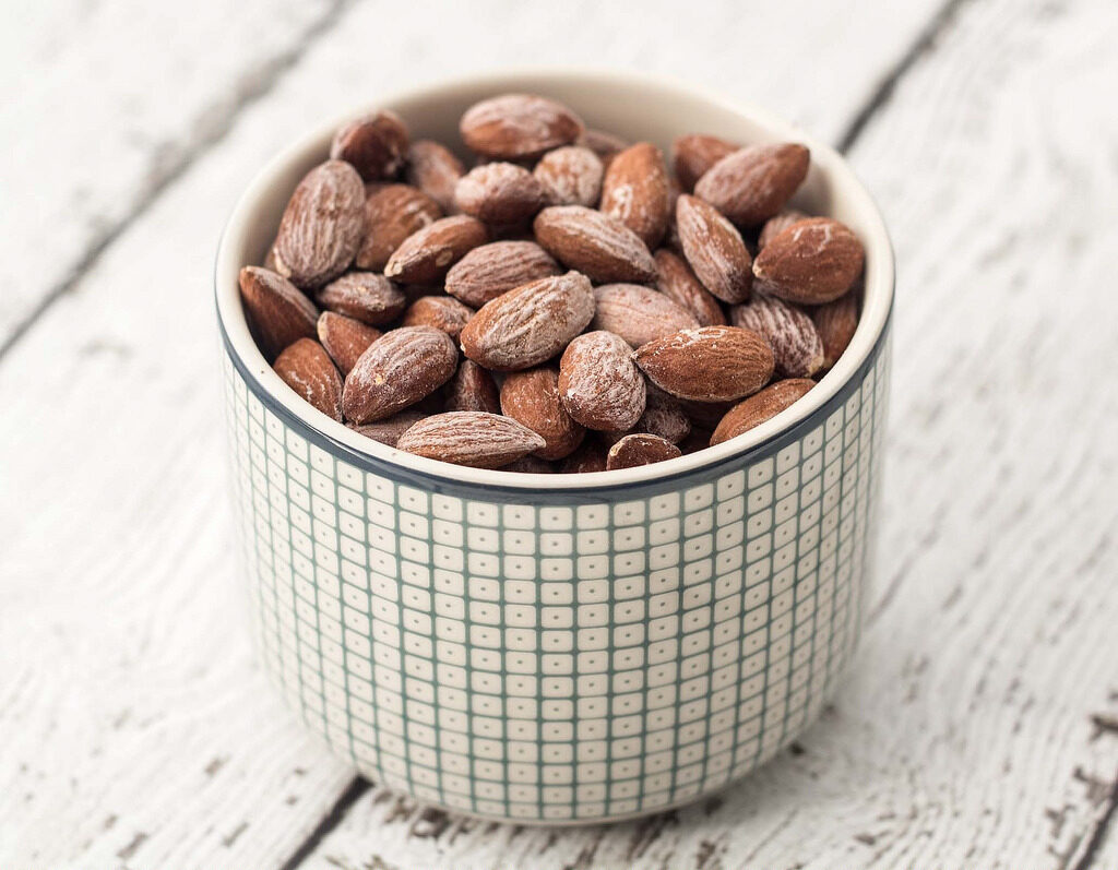 Recipe for Homemade Salted Almonds