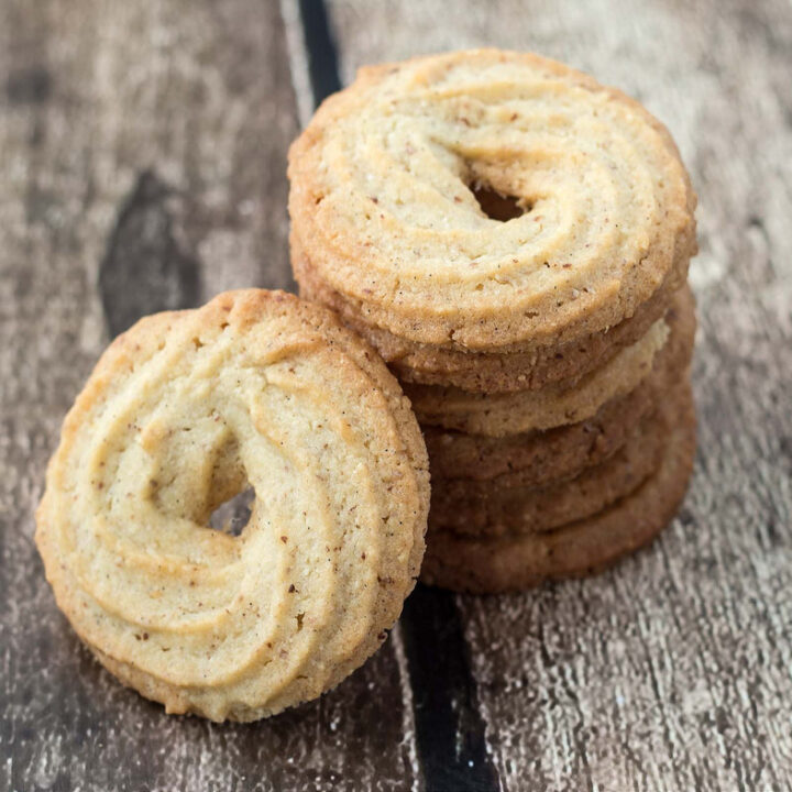 Recipe for Danish Butter Cookies