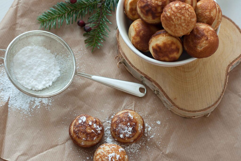 Danish Aebleskivers – TasteFood